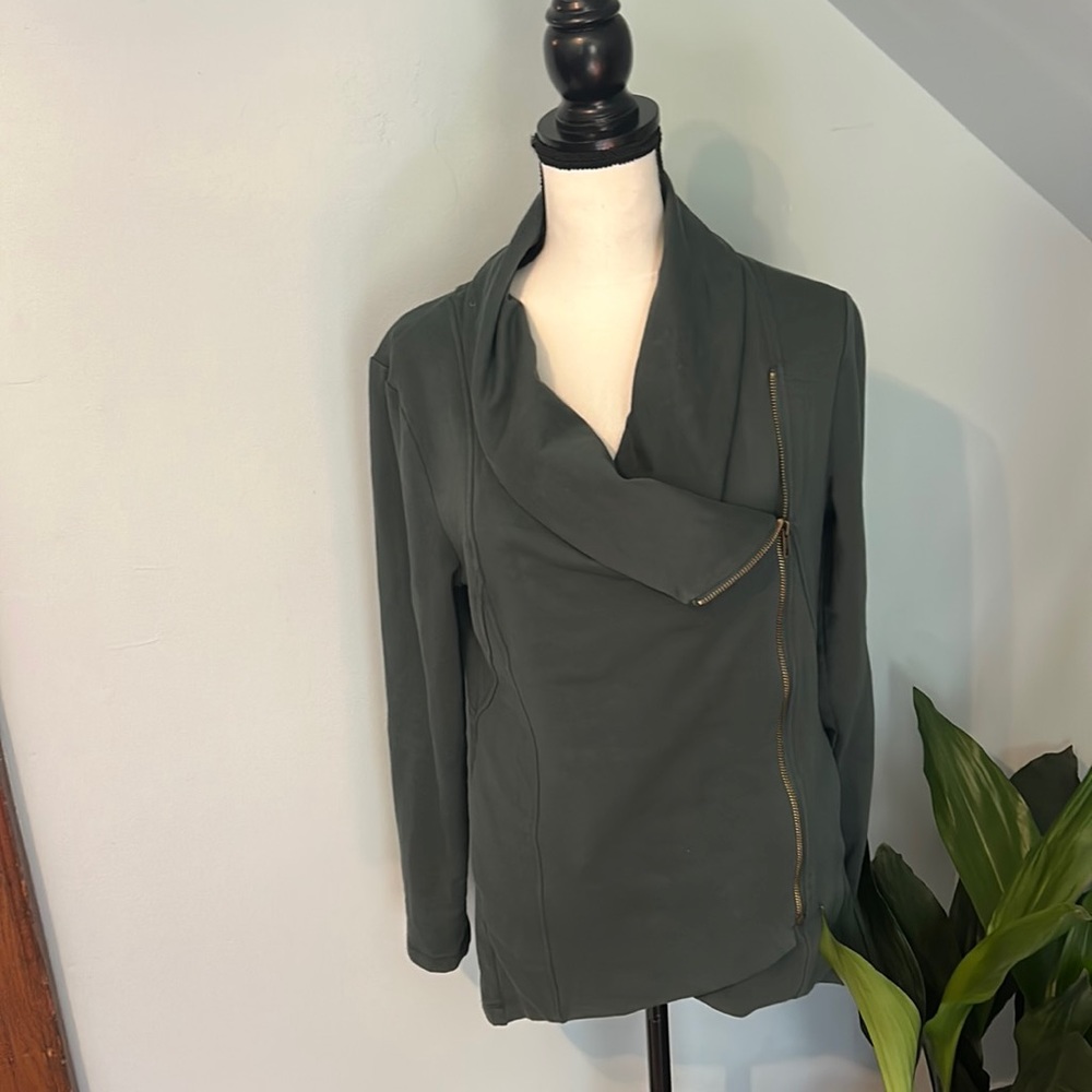 Vici- (L) Green crossover Army Jacket-Cotton made, brand new.